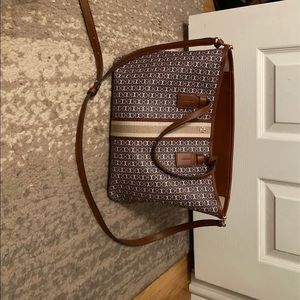 Tory Burch Gemini link
